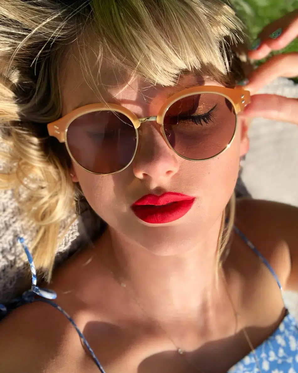 Taylor Swift Sunglasses Instagram Photo on October 19 2023